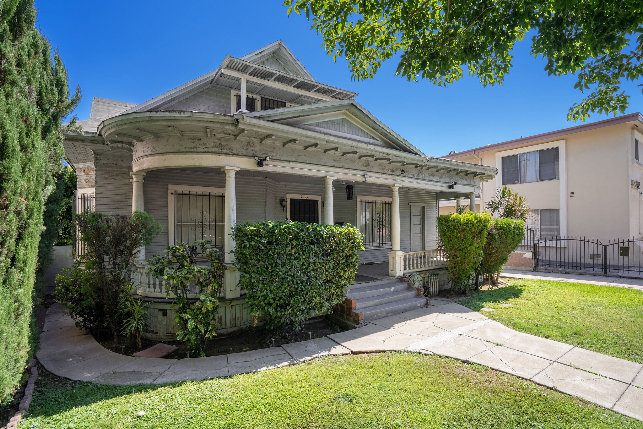 5526 Lexington Ave, Los Angeles, CA for Sale