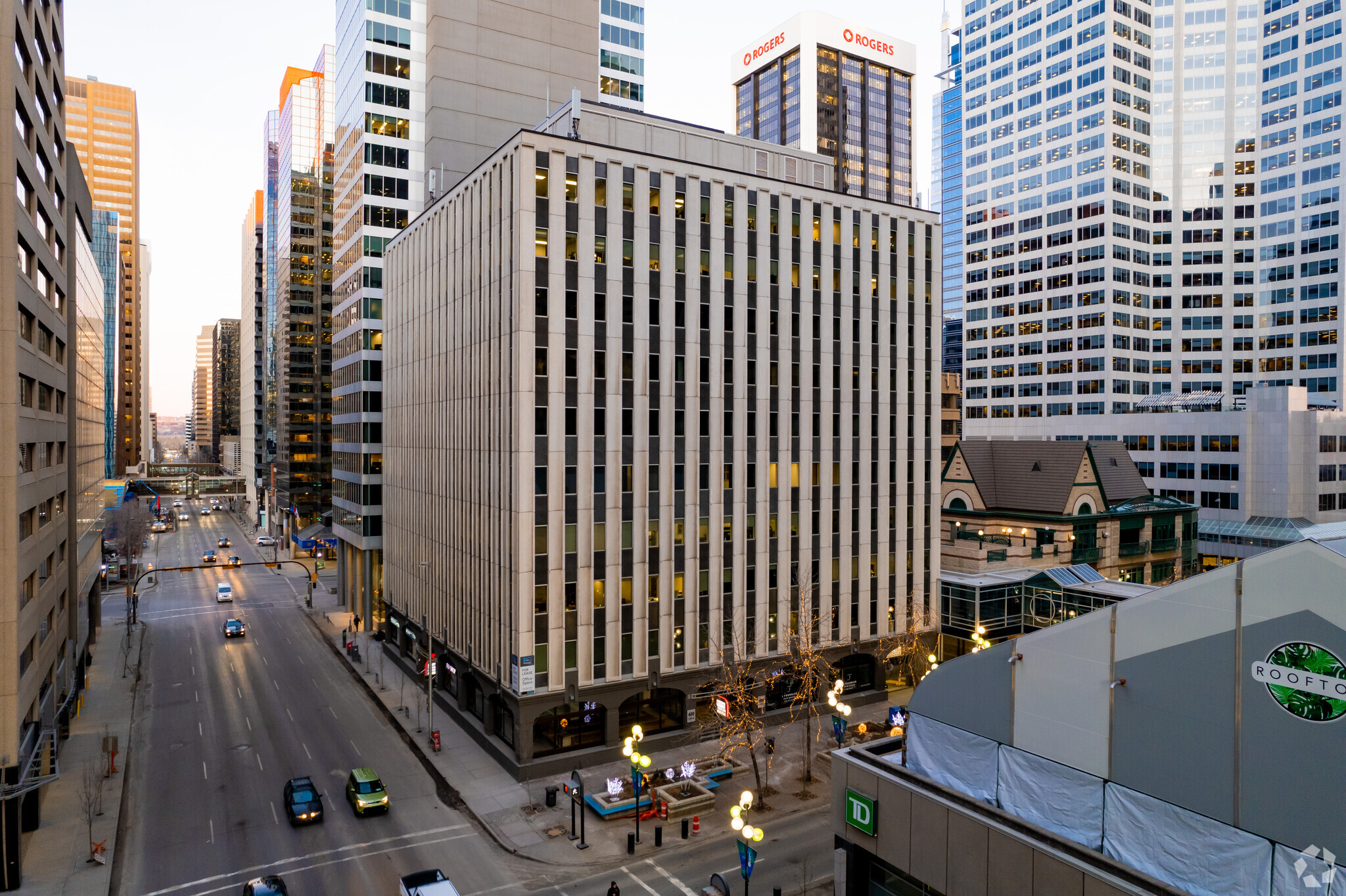 400 5th Ave SW, Calgary, AB for Rent