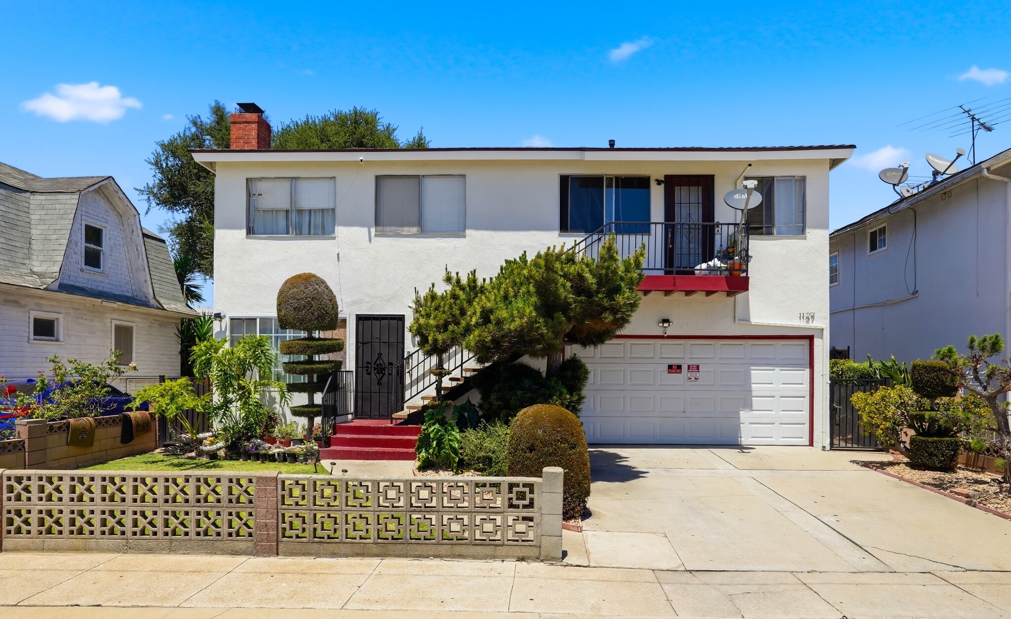 1127 W 164th St, Gardena, CA for Sale
