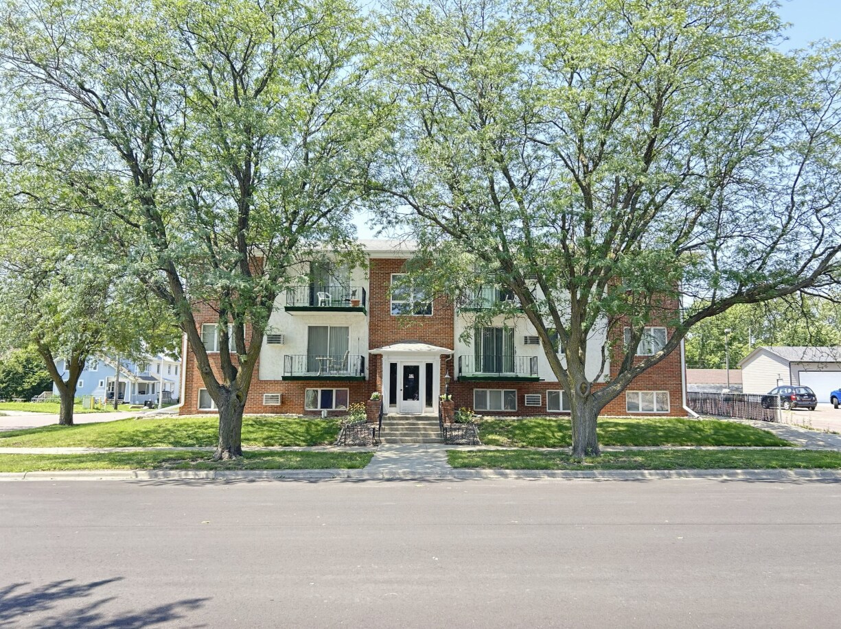 419 S Duluth Ave, Sioux Falls, SD for Sale