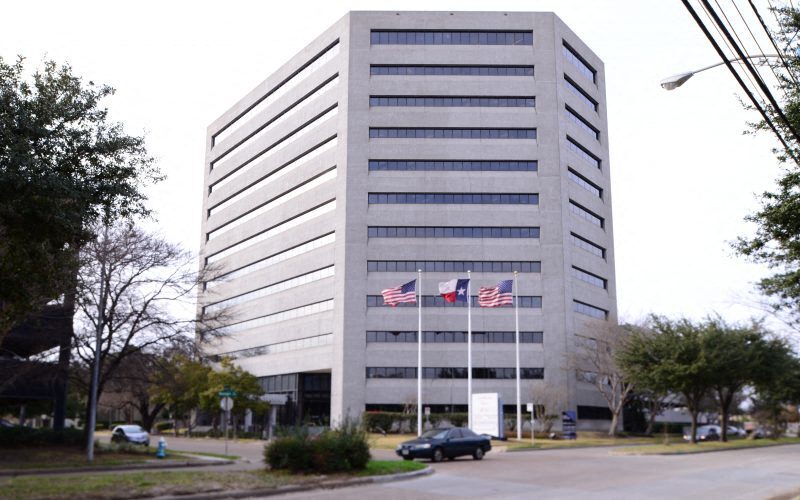3900 Essex Ln, Houston, TX for Rent