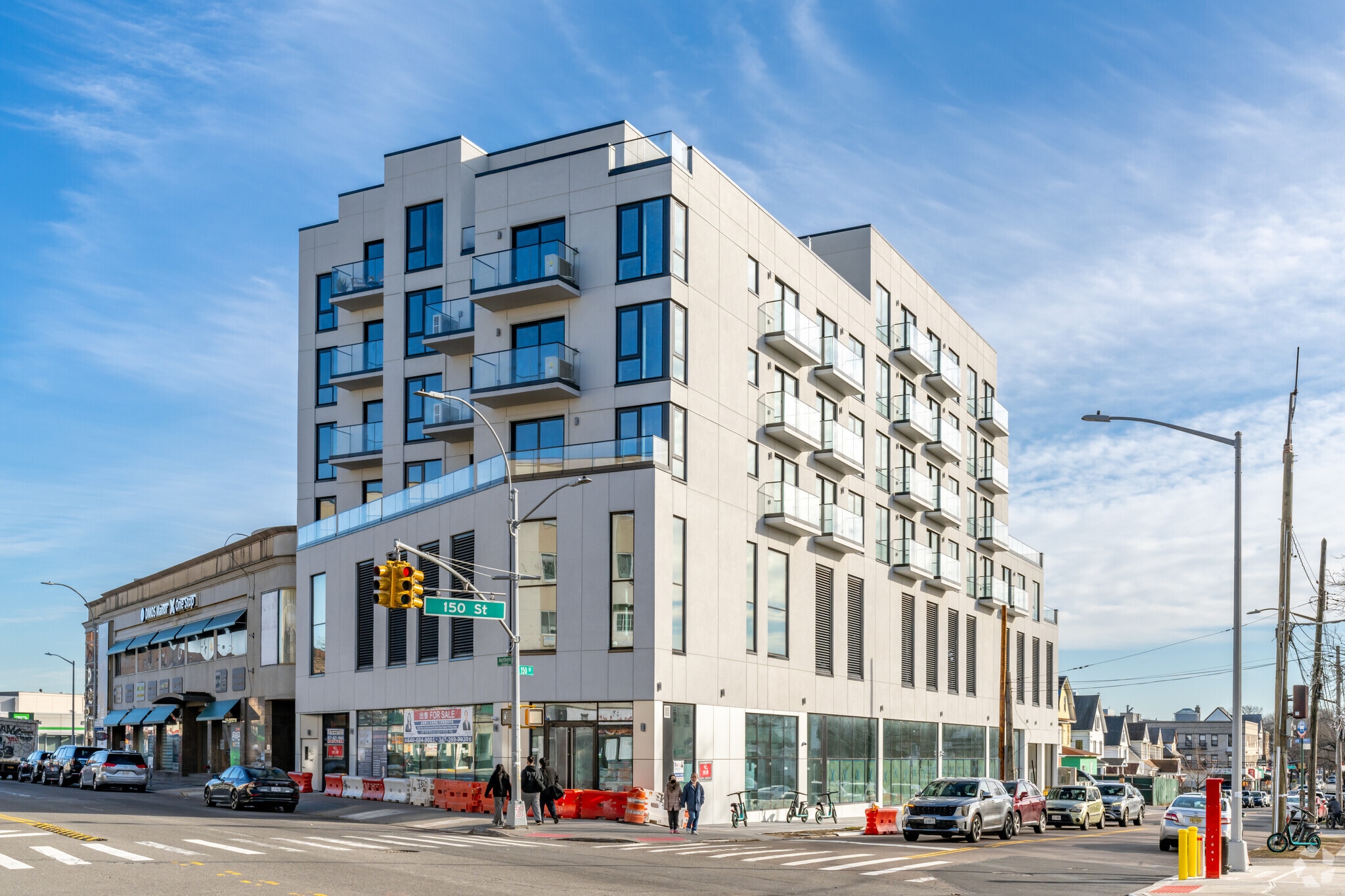 15002 Northern Blvd, Flushing, NY for Rent