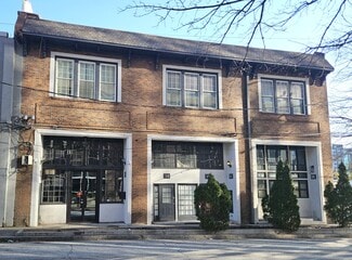 Atlanta, GA Storefront - 12 W Peachtree Pl