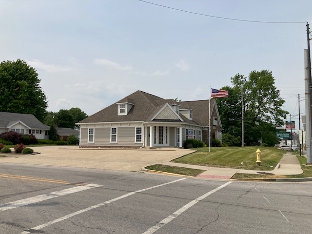 1356 E Wabash St, Frankfort, IN for Rent