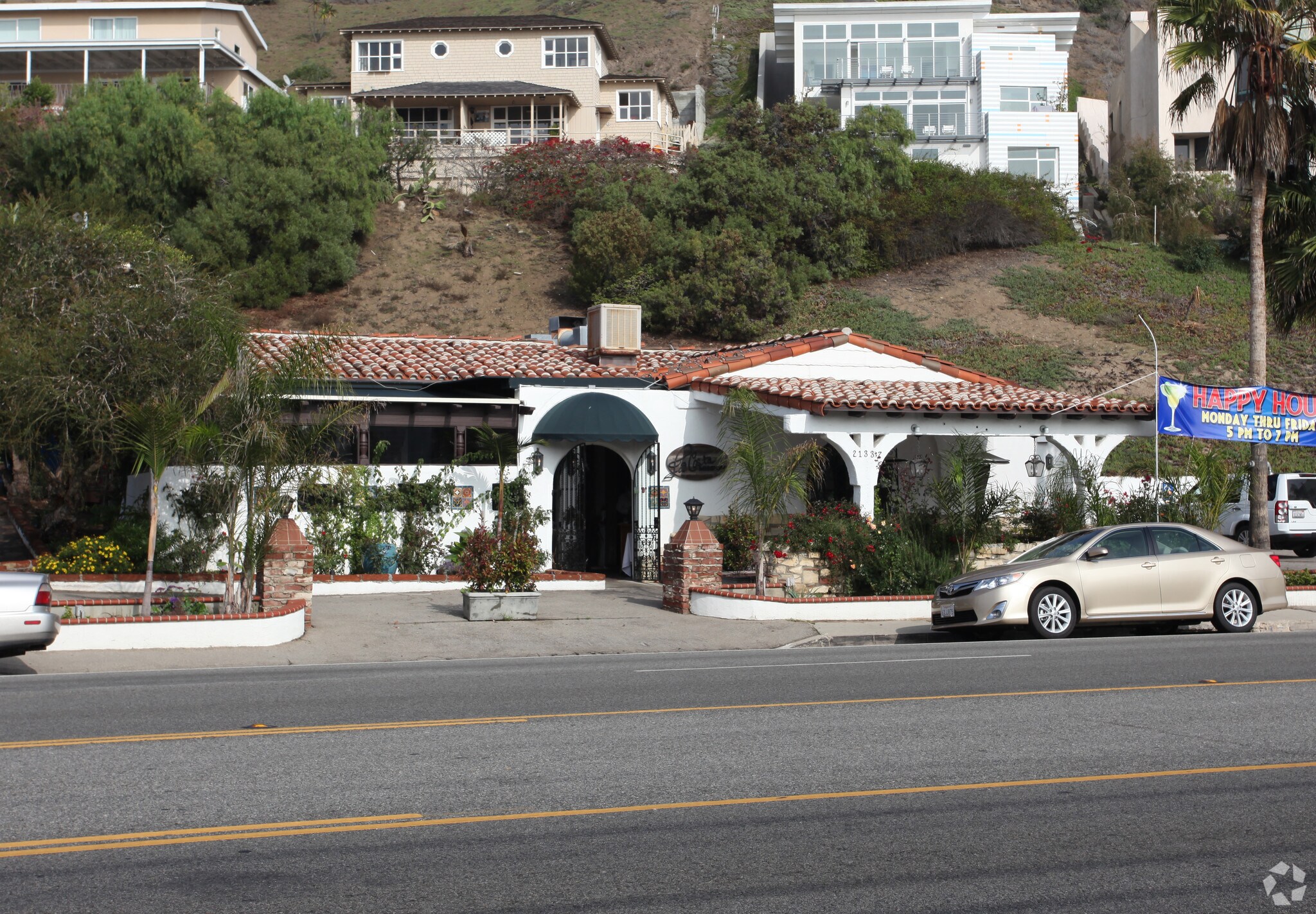 21337 Pacific Coast Hwy Malibu, CA 90265 Retail Property for Lease on