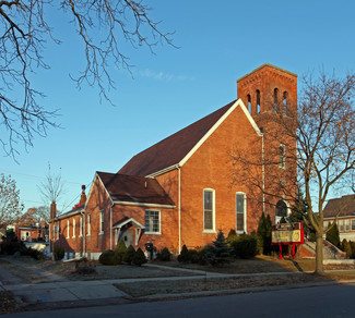 Plymouth, MI Churches - 585 N Mill St