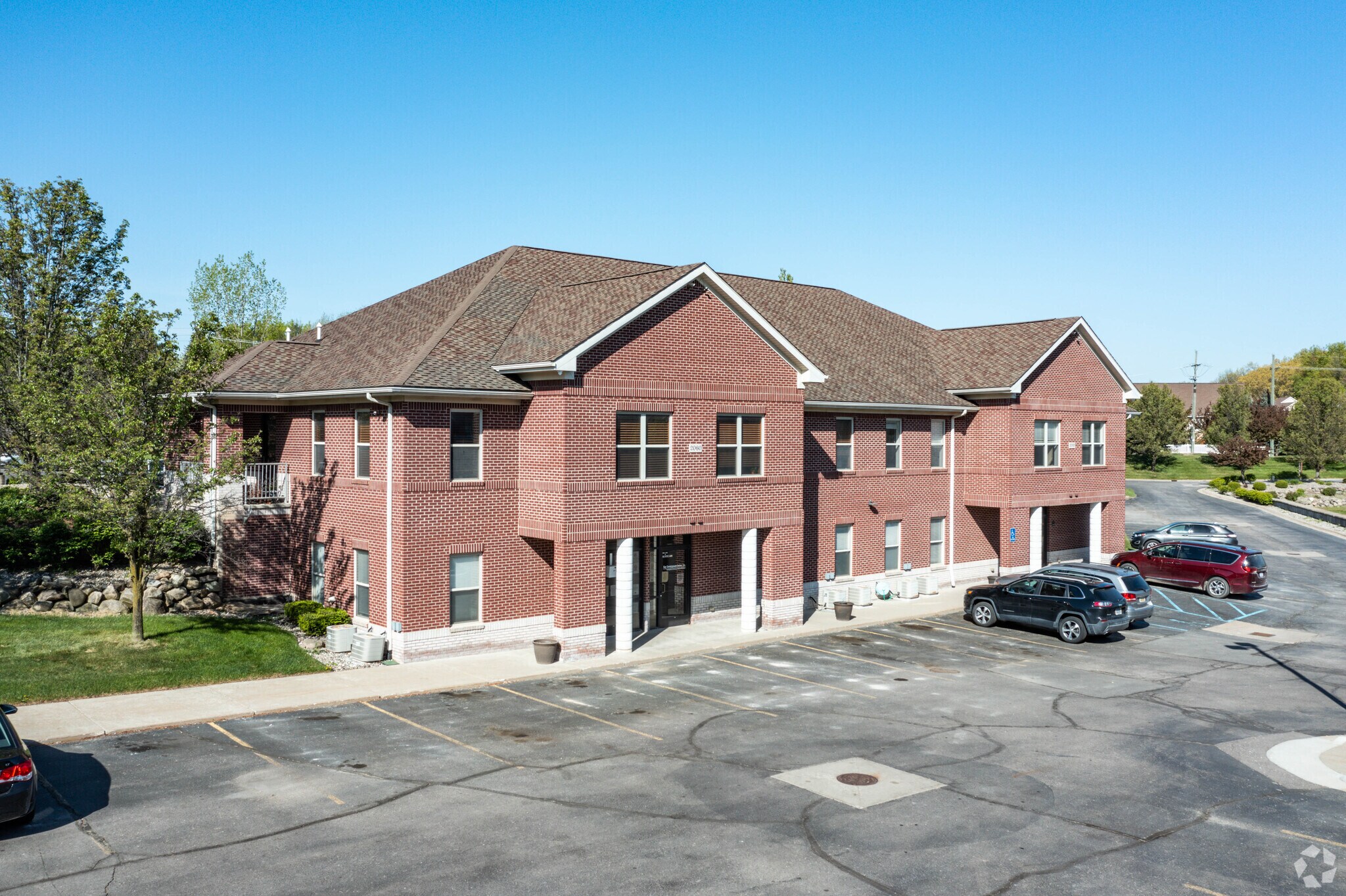 2060 Grand River Anx Brighton, MI 48114 Office Property for Lease on