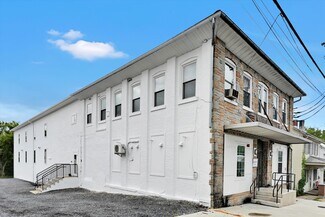 Jonestown, PA Multi-Family - 236 W Market St