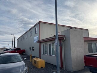 Kennewick, WA Warehouse - 723 W Deschutes Ave
