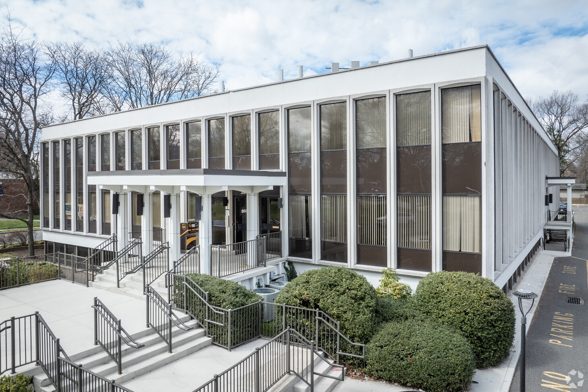 300 Knickerbocker Rd, Cresskill, NJ for Rent