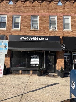 Englewood, NJ Retail - 13 W Hudson Ave