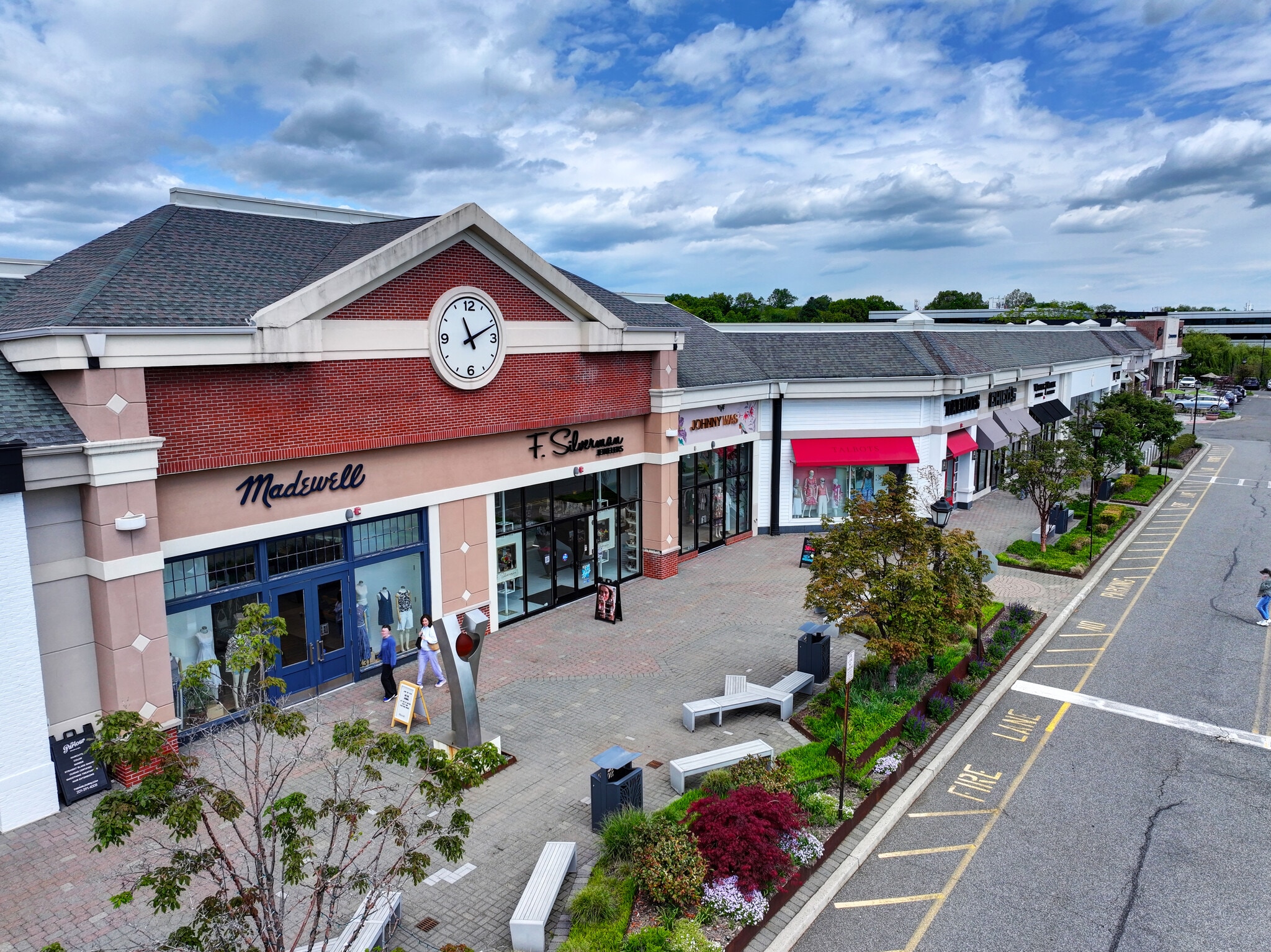 441 Chestnut Ridge Rd, Woodcliff Lake, NJ for Rent
