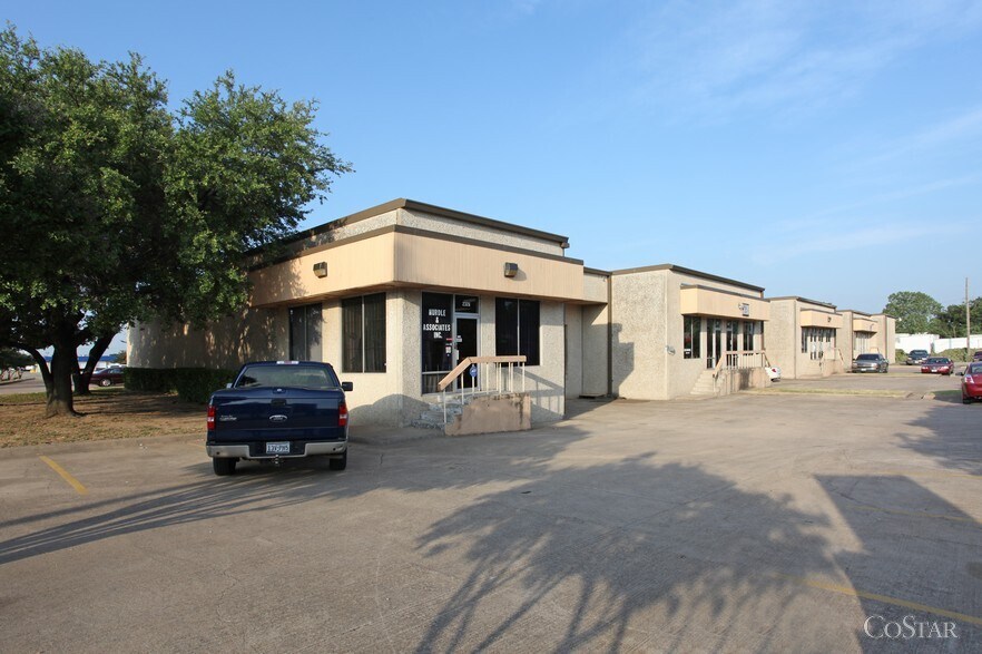 10549 2302 - 2326 Myrtle Springs Ave, Dallas, TX for Rent