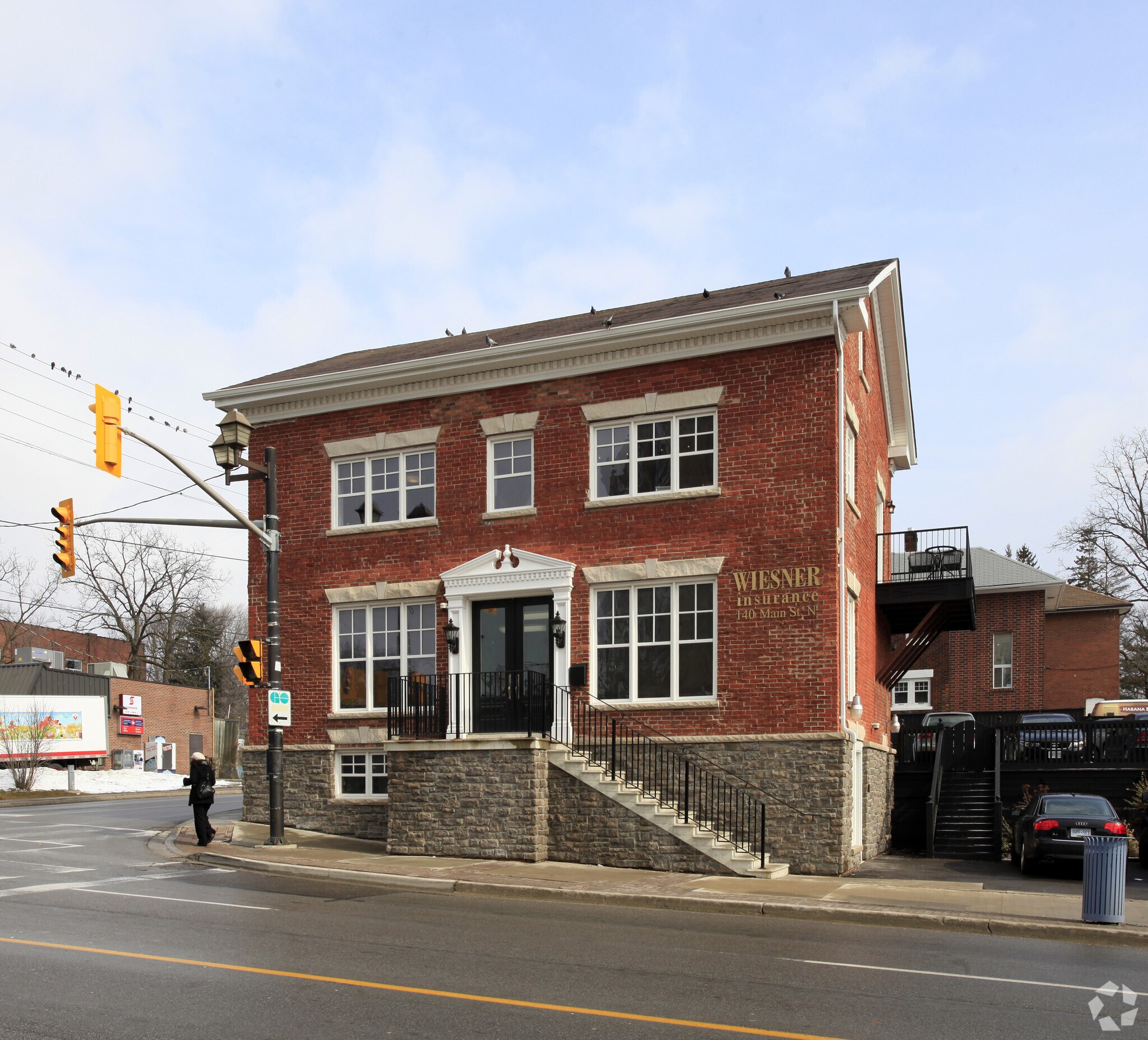 140 Main St N, Brampton, ON for Rent
