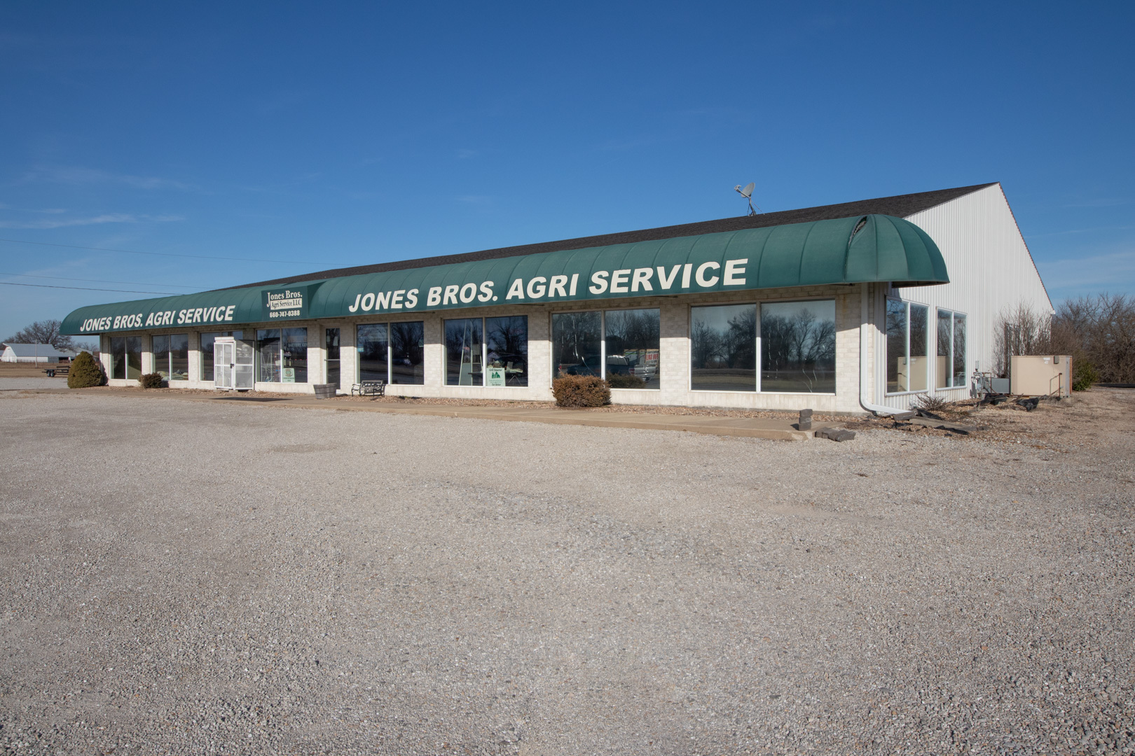 375 NW US Highway 50, Centerview, MO for Sale