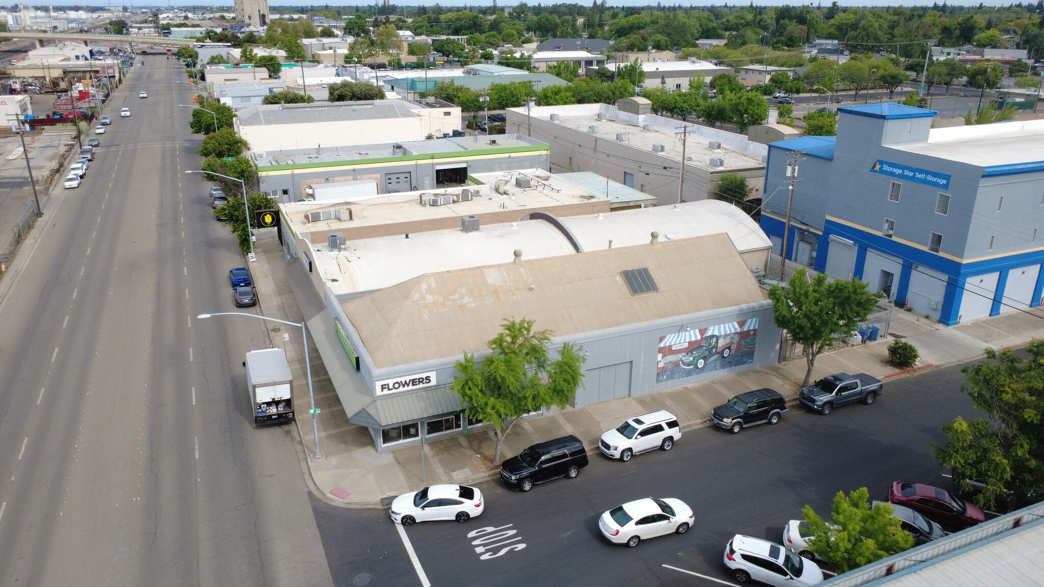 1302-1310 9th St, Modesto, CA for Sale