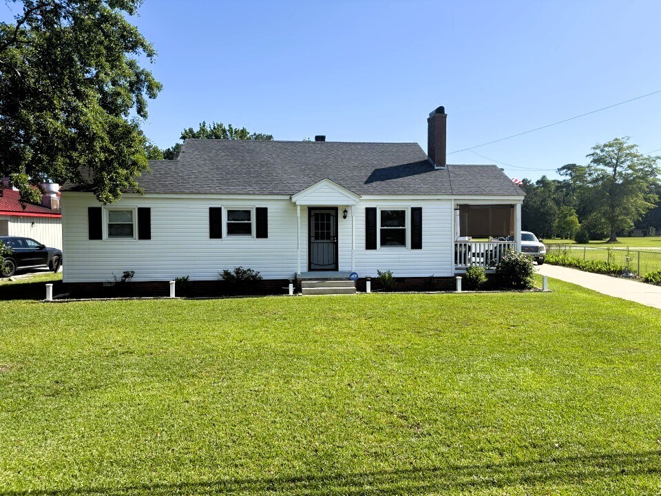 160 U.S. 258, Richlands, NC for Sale