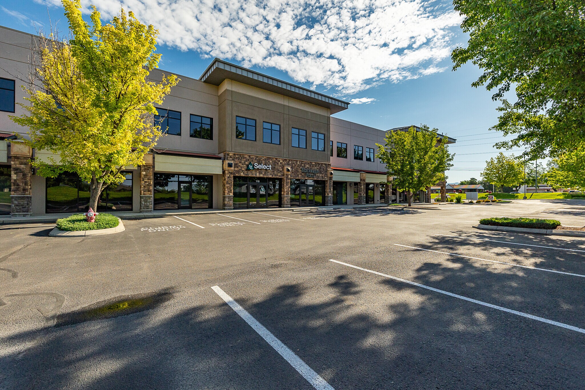 9050 W Overland Rd, Boise, ID for Rent