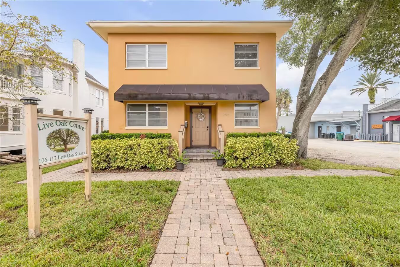 106 Live Oak St, New Smyrna Beach, FL for Sale