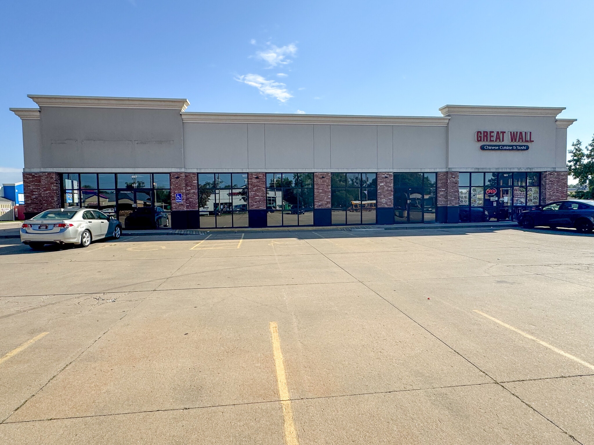 407 E Pawnee St, Wichita, KS for Rent