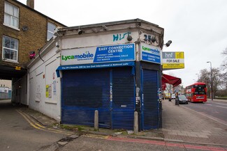 London, LND Storefront Retail/Residential - 258A Brixton Hl