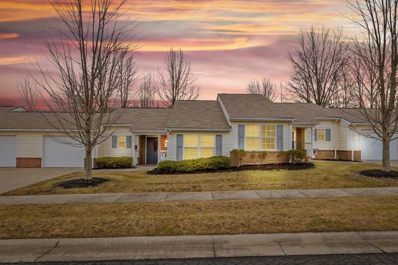 105 Sunshine Ave, Cortland, OH for Sale