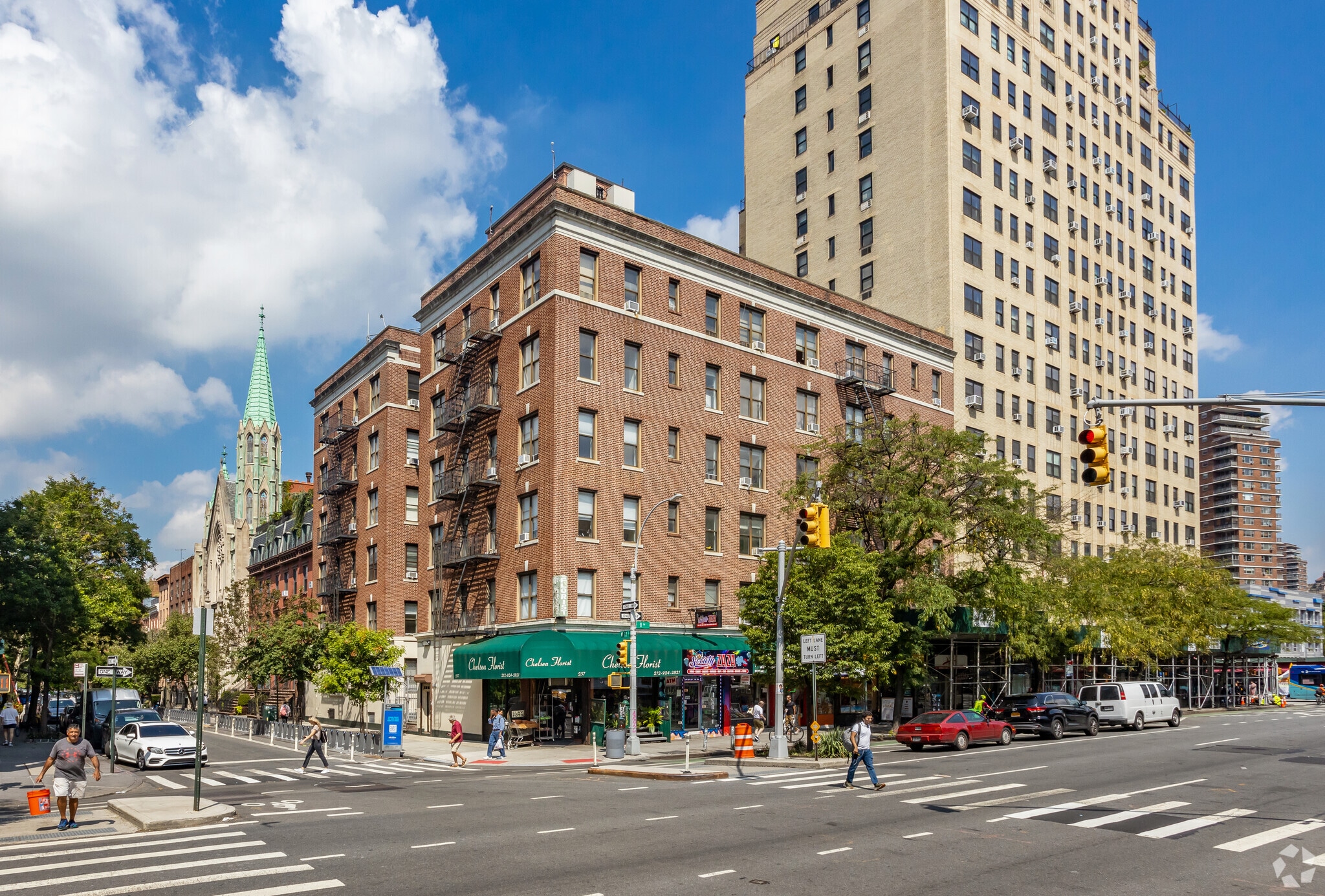 239 8th Ave, New York, NY for Rent
