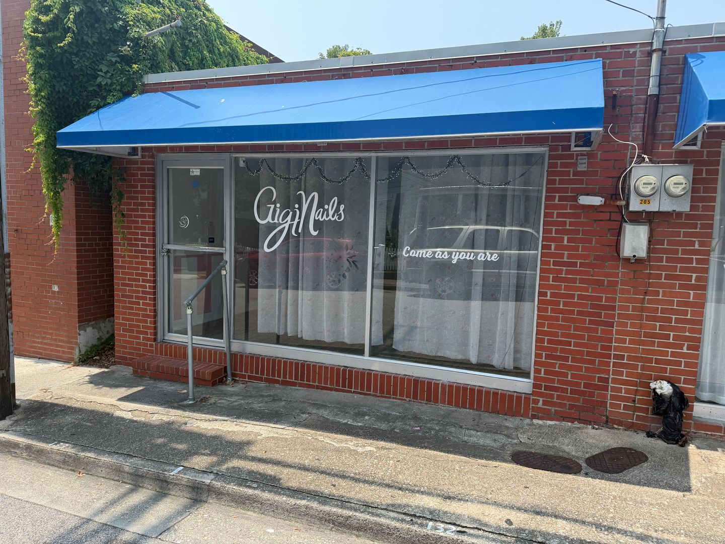 205-207 Main St, Swansboro, NC for Rent