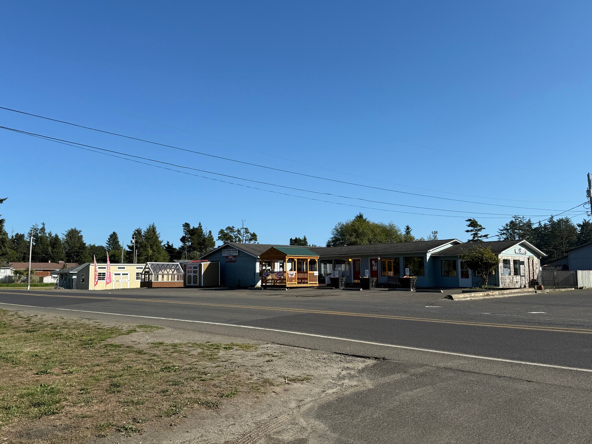 1910 Bay Ave, Ocean Park, WA for Sale