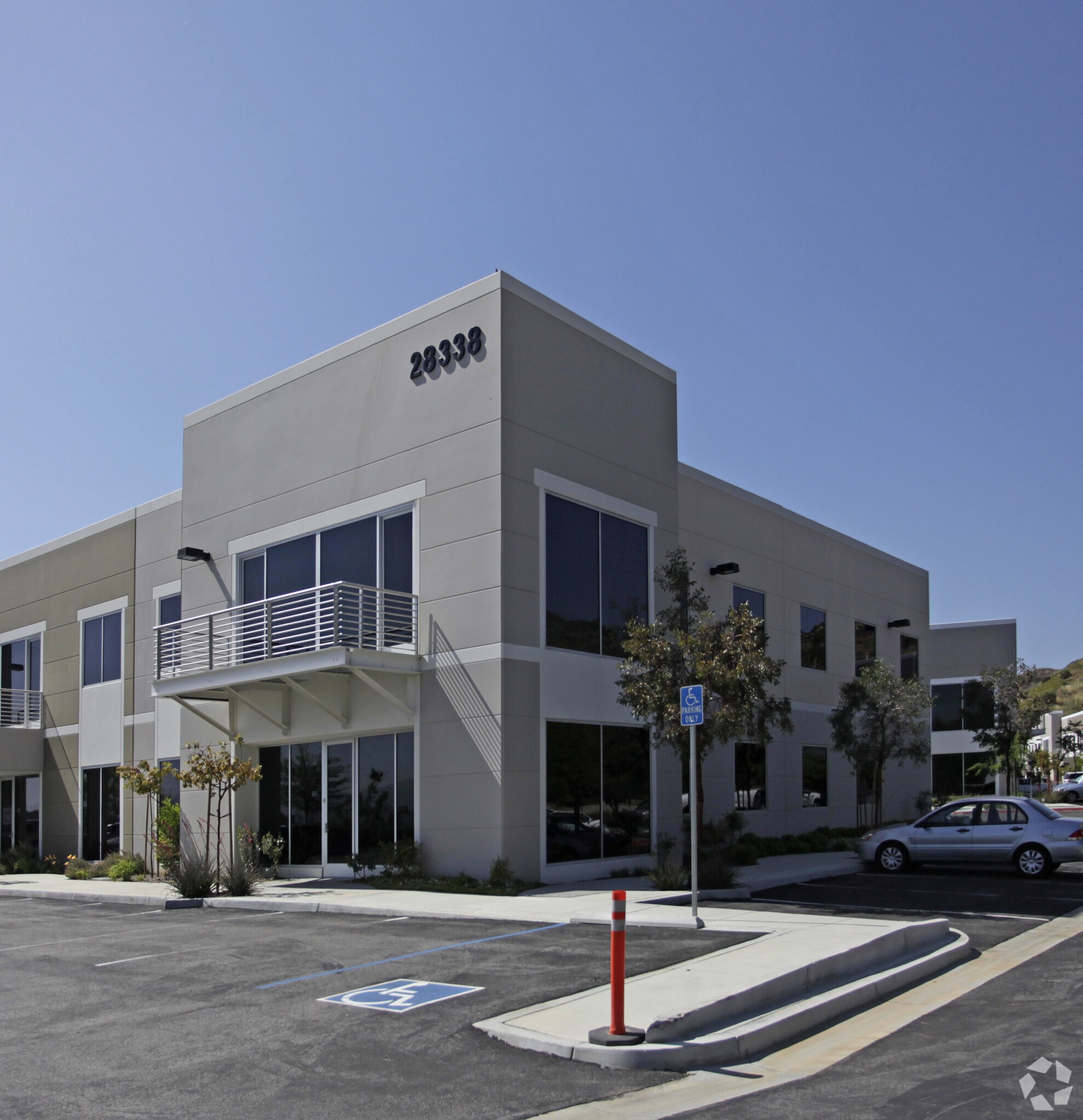 28338 Constellation Rd, Valencia, CA for Rent