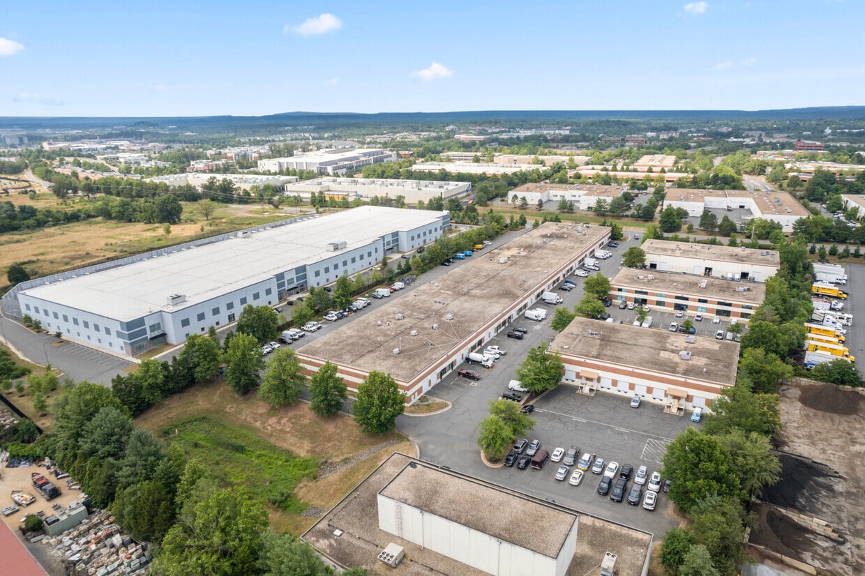 45915 Maries Rd, Sterling, VA for Rent