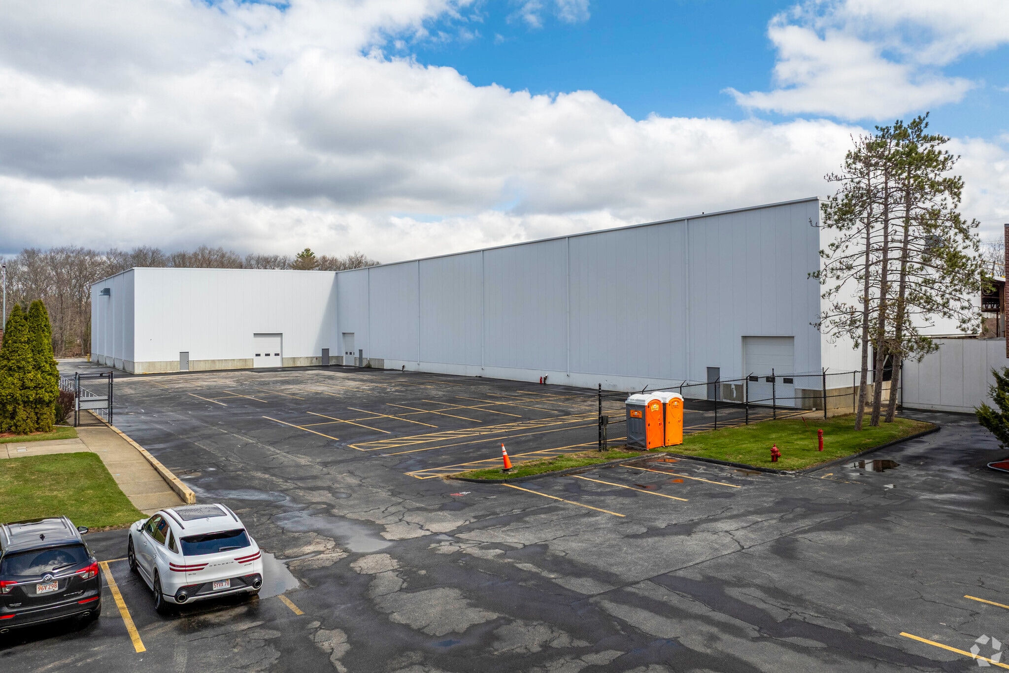 1537 Grafton Rd, Millbury, MA for Rent