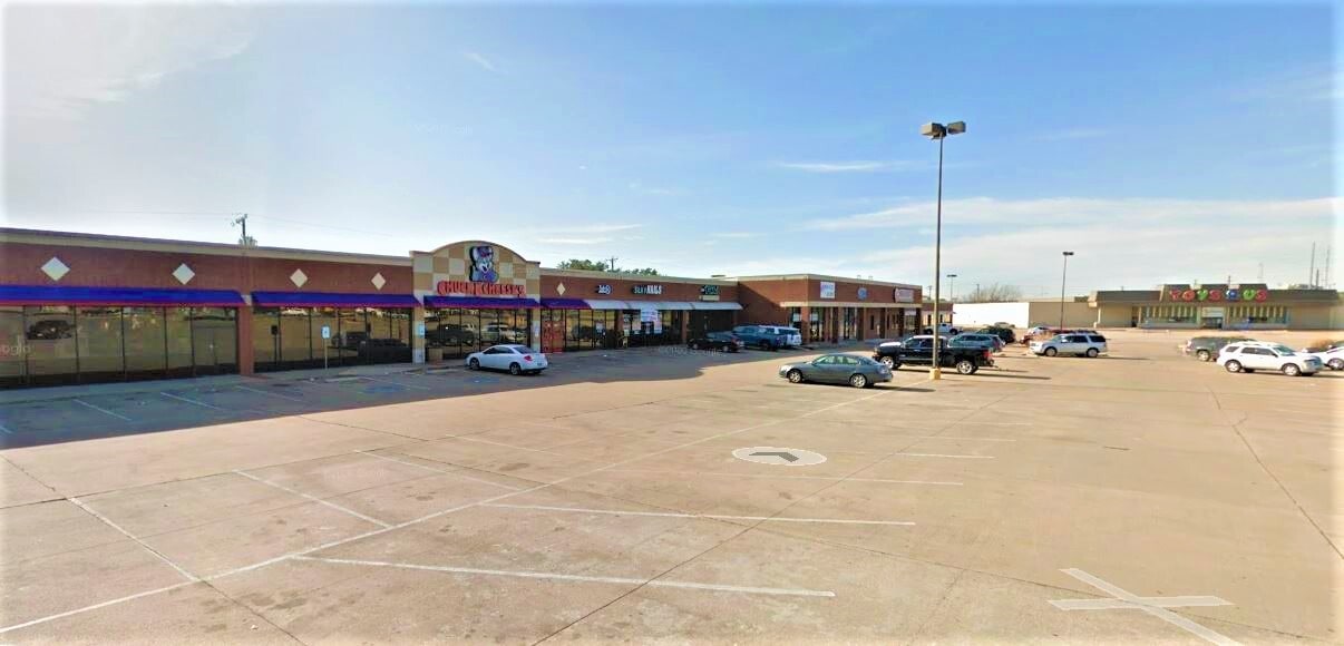 5004-5020 W Waco Dr, Waco, TX for Rent