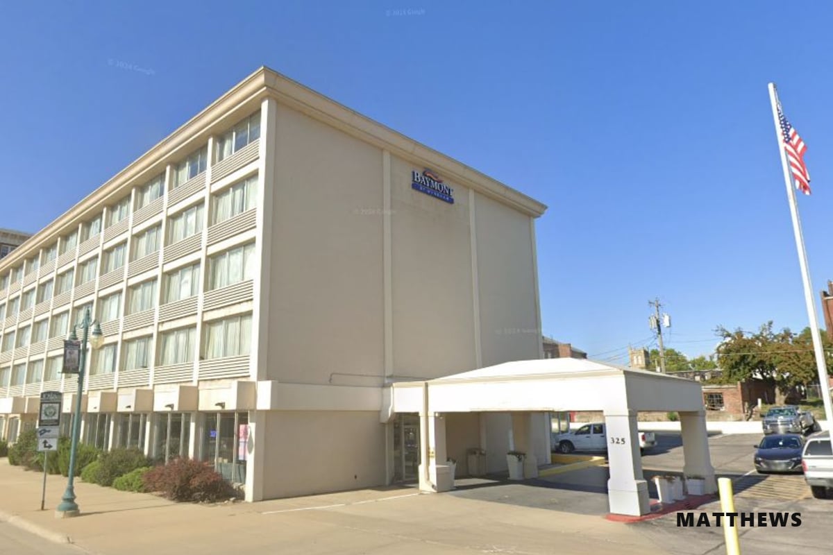 325 Main St, Keokuk, IA for Sale