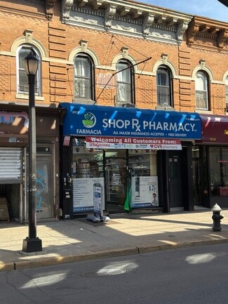 Jamaica, NY Storefront Retail/Residential - 89-17 Jamaica Ave Jamaica, NY Storefront Retail/Residential - 89-17 Jamaica Ave