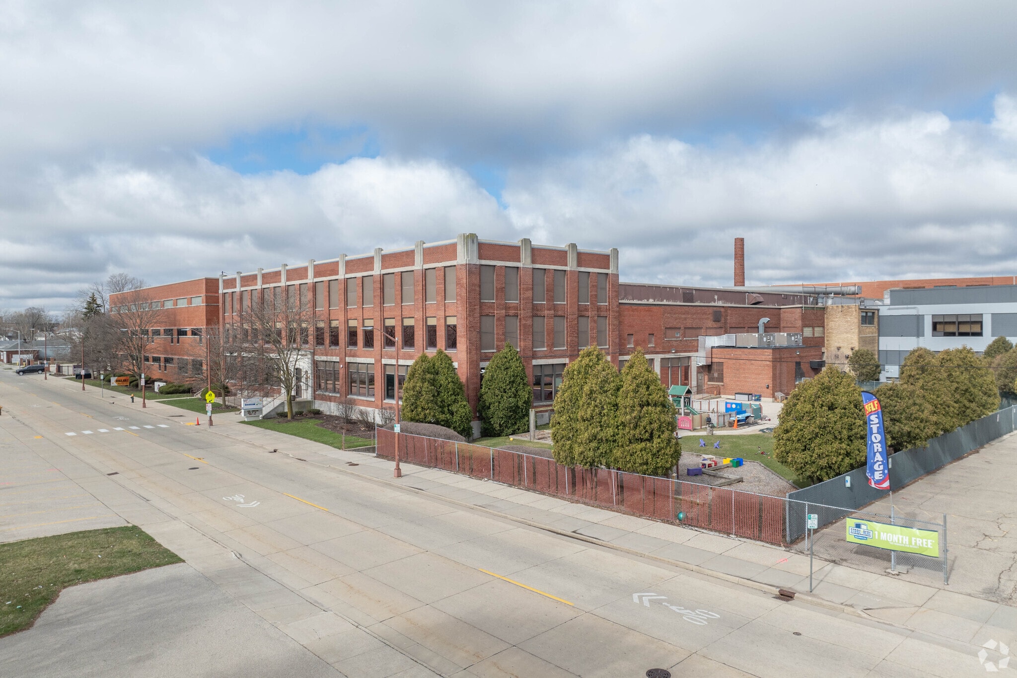 1220 Mound Ave, Racine, WI for Sale