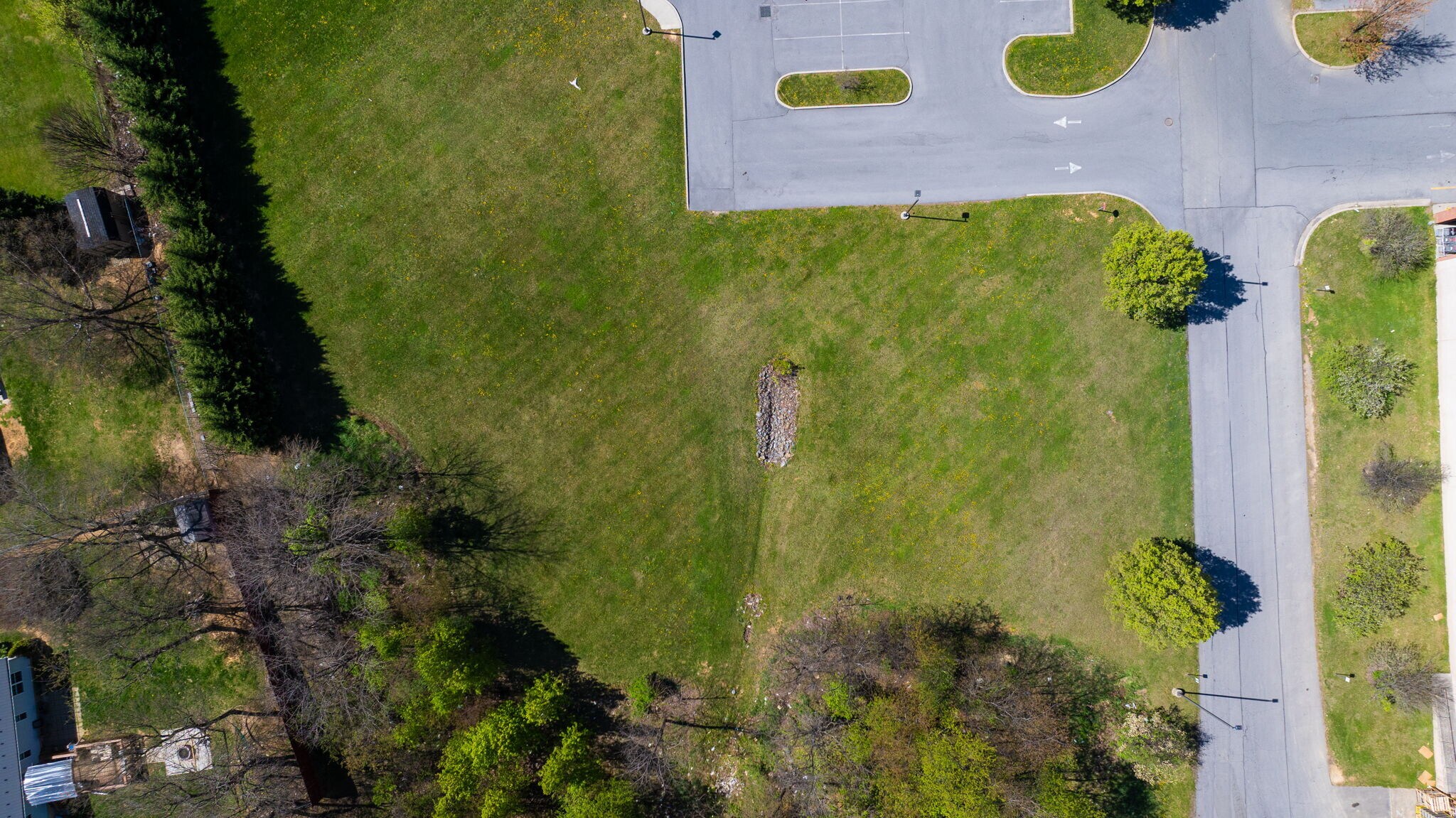 Roaring Lion Drive, Hedgesville, WV for Sale