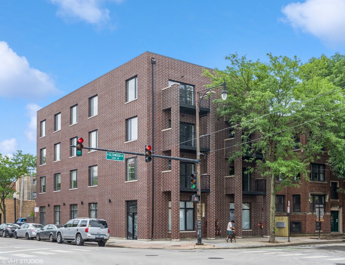 1355 W Devon Ave, Chicago, IL for Rent