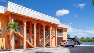 Redington Shores, FL Apartments - 18205 Gulf Blvd