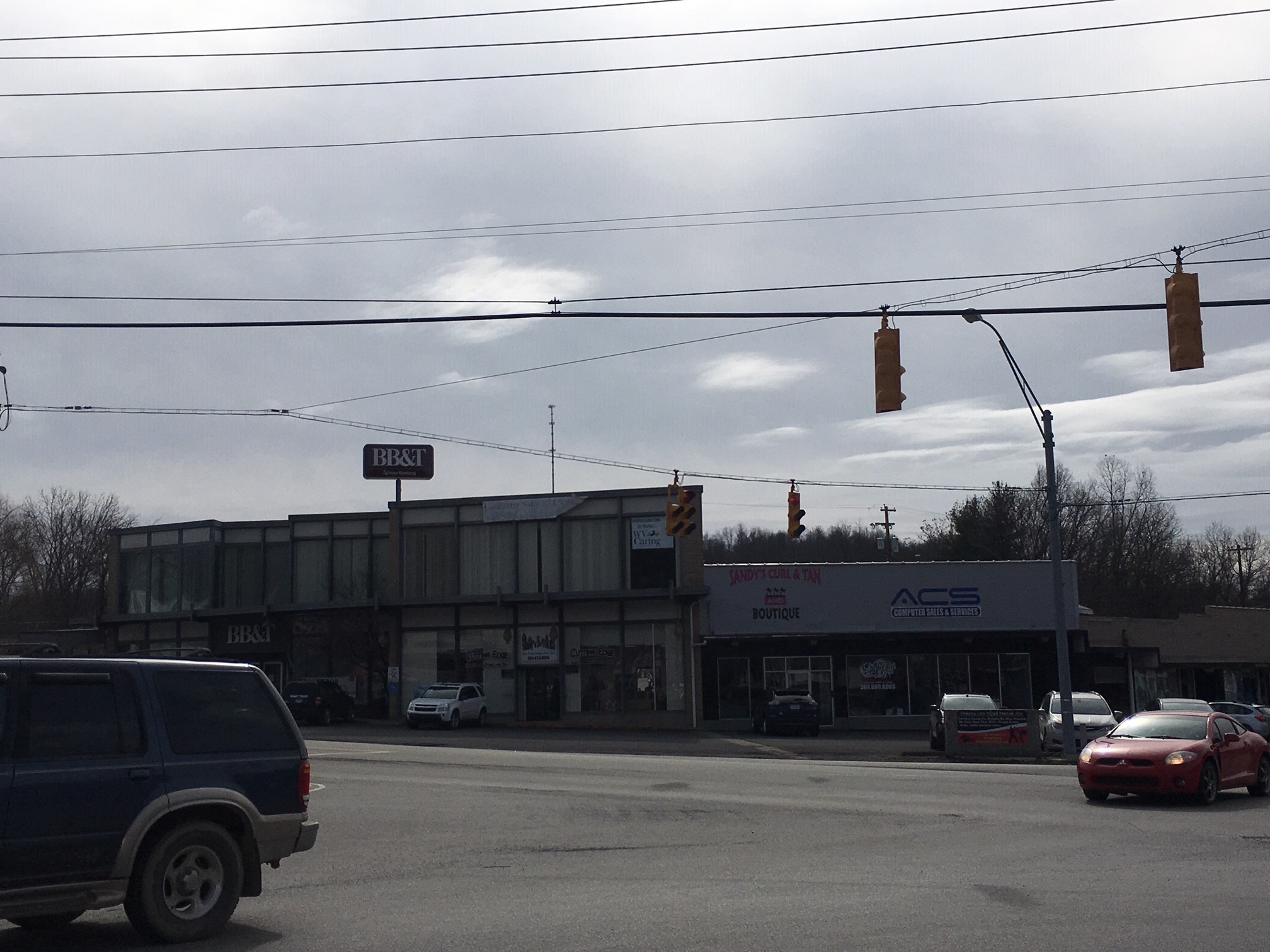 8 Harman Ctr, Grafton, WV for Rent