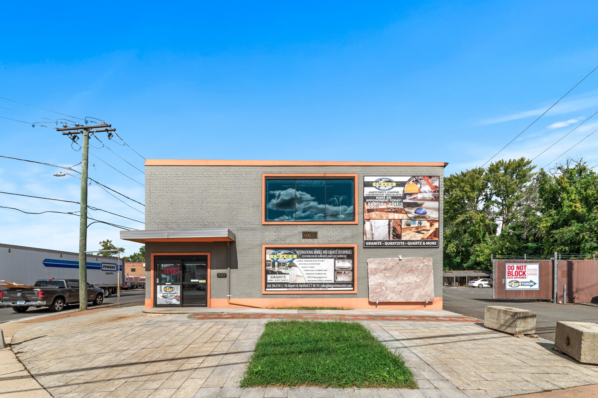 110 Airport Rd, Hartford, CT for Rent
