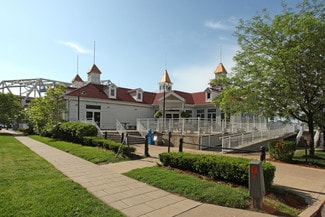 Jeffersonville, IN Restaurant - 601 Riverside Dr