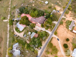 Devine, TX undefined - 4061 County Road 676