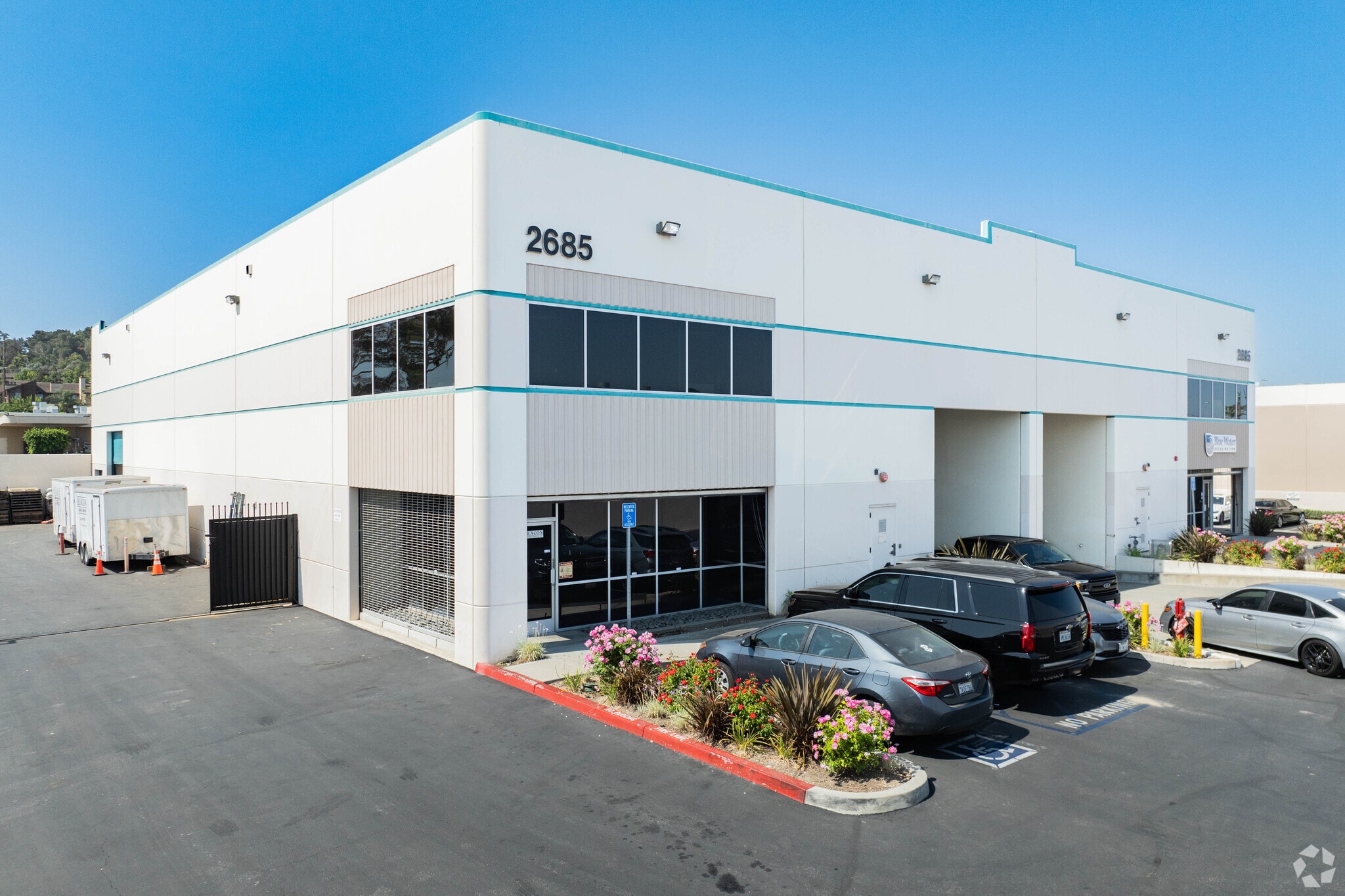 2665 Temple Ave, Signal Hill, CA for Rent