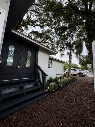 Tampa, FL Office - 1221 E Dr Martin Luther King Jr Blvd Tampa, FL Office - 1221 E Dr Martin Luther King Jr Blvd