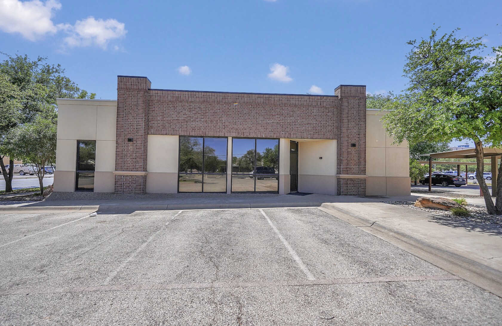1900 W Wall St, Midland, TX for Rent