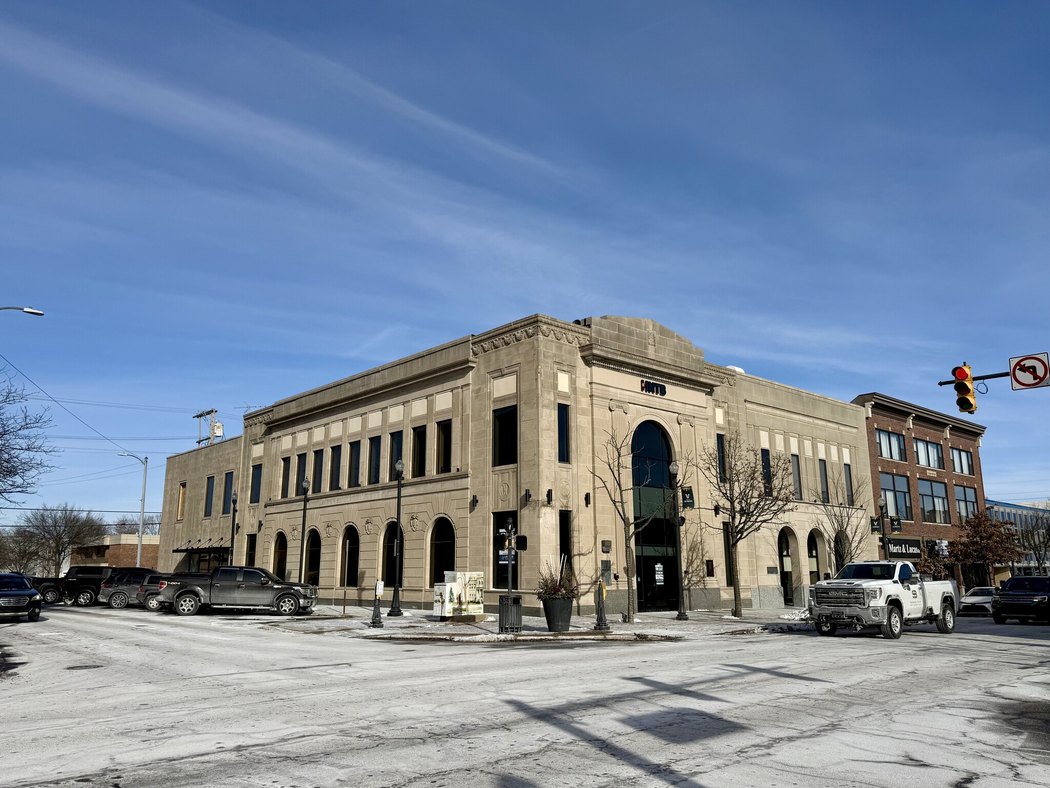 103 Lincolnway, Valparaiso, IN for Rent