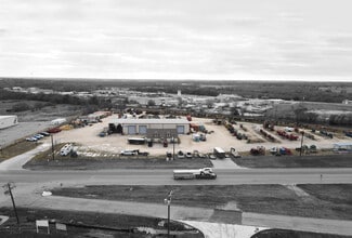 1708 S Hwy 171  