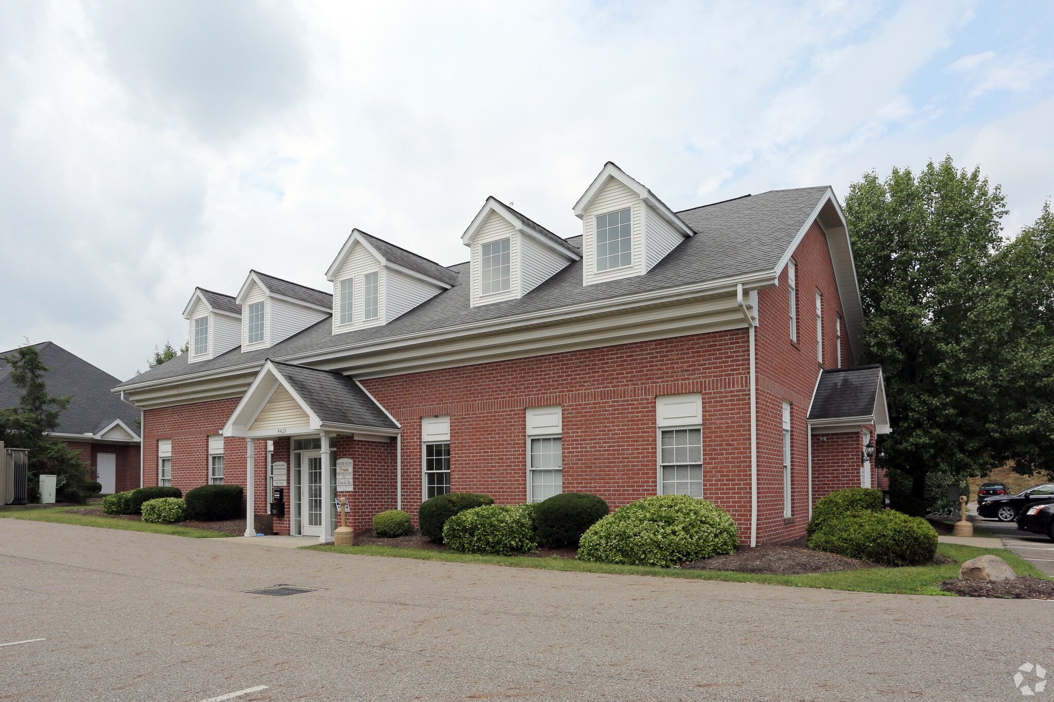 4429 Fulton Dr NW, Canton, OH for Rent