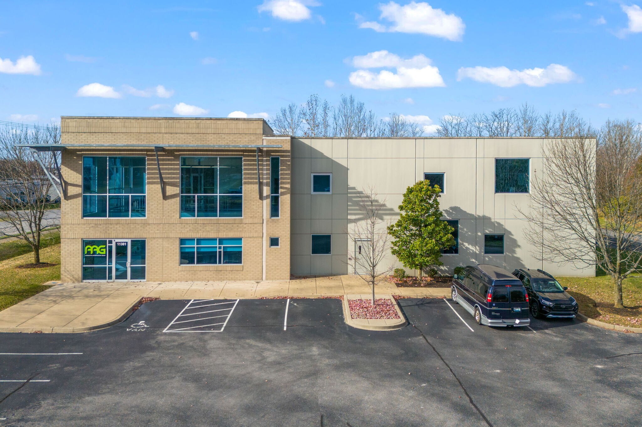 11301 Decimal Dr, Louisville, KY for Rent